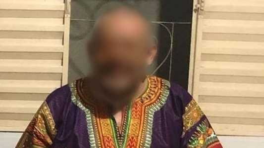Oito mulheres, incluindo enteadas do suspeito, denunciaram o suposto pai de santo