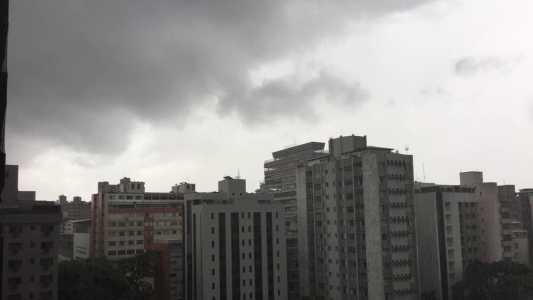 Oito regionais de Belo Horizonte estão sob alerta de risco geológico nesta segunda-feira