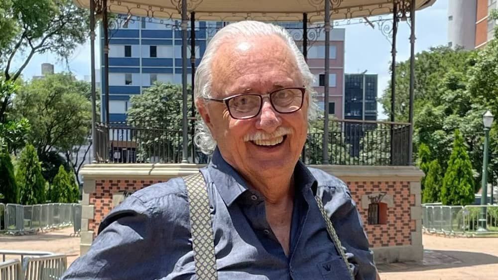 Morre Olavo Romano, escritor e presidente emérito da Academia Mineira de Letras