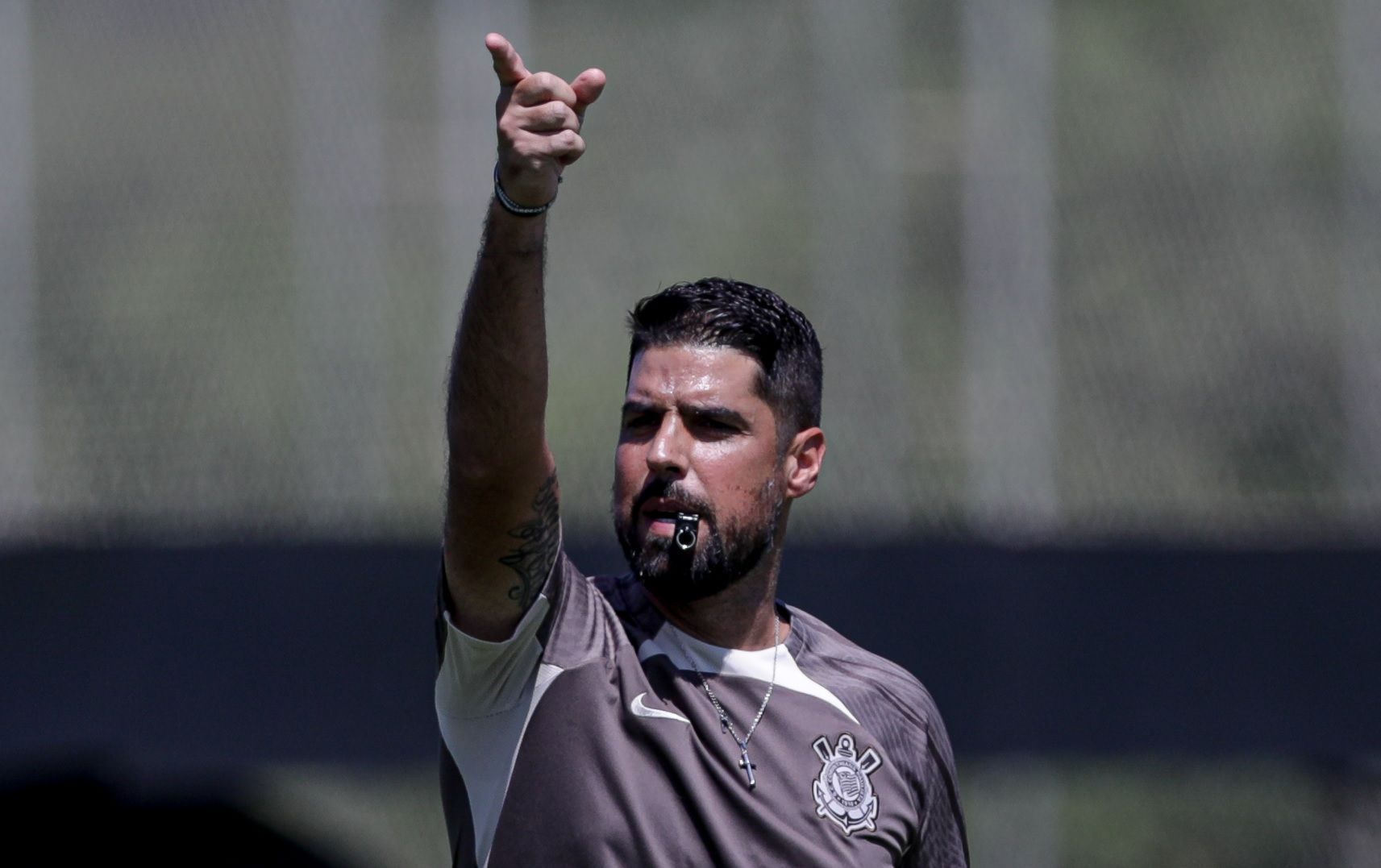 António Oliveira se declara ao Corinthians: 'Orgulho'