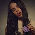 Olivia Rodrigo lança videoclipe filmado com iPhone 15; veja