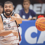 Flamengo vence Bauru com brilho de Olivinha e se aproxima da final do NBB