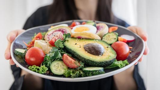OMS indica diretamente o que comer para manter a saúde em dia