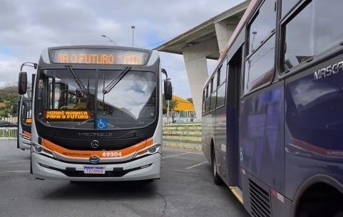 Cidades da Grande BH recebem novos ônibus para transporte metropolitano