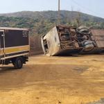 Ônibus que tombou com torcedores do Corinthians tinha assentos sem cinto, problemas nos freios e pneus ruins