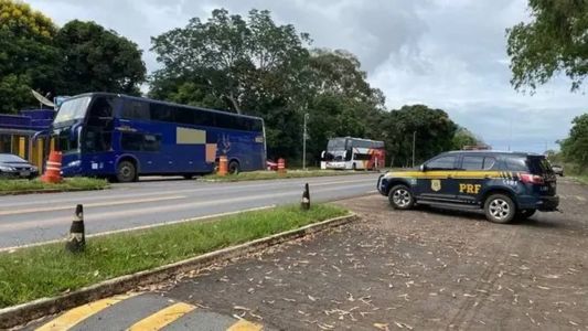 Ônibus foram apreendidos, em Minas Gerais, após atos violentos do dia 8 de janeiro, em Brasília