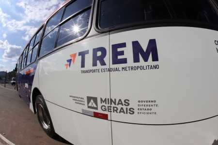 Neste ano, o governo estadual entregou uma nova frota de ônibus para diversas cidades da região metropolitana.