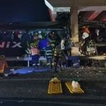 Acidente grave com ônibus de turismo deixa pelo menos 10 mortos e outros feridos em SP