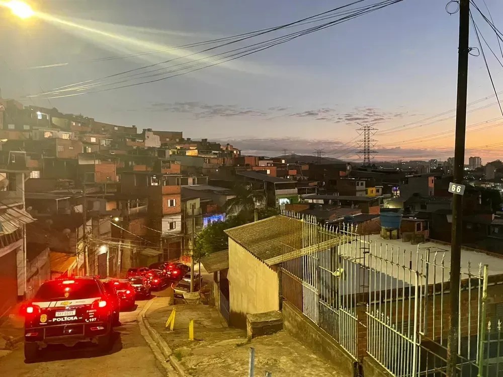 Operação mira quadrilha que extorquia autoridades que pagavam por pornografia