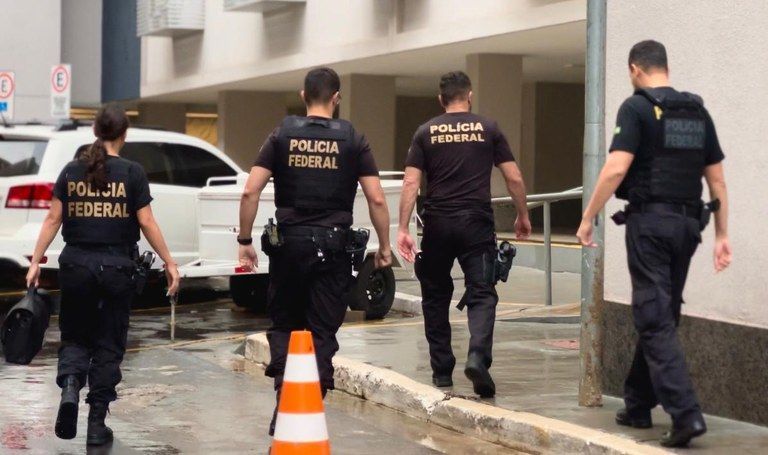 Um ano após ataques golpistas, PF realiza nova fase da Operação Lesa Pátria