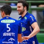 Oppenkoski ganha chance como titular e se destaca em vitória do Cruzeiro