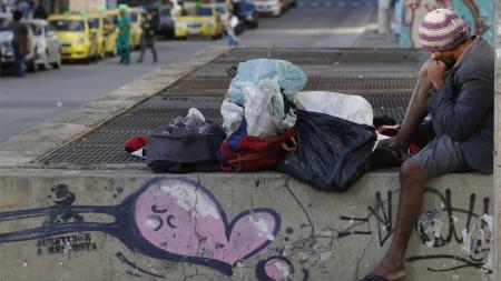 Organizações atendem a moradores em situação de rua