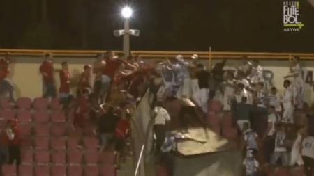 Organizadas de Náutico e Confiança protagonizaram cenas violentas em Aracaju