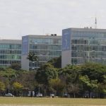 Governo federal prorroga prazo para adequação à nova lei de licitações até dezembro