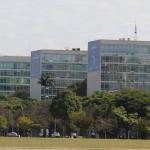 Governo federal prorroga prazo para adequação à nova lei de licitações até dezembro