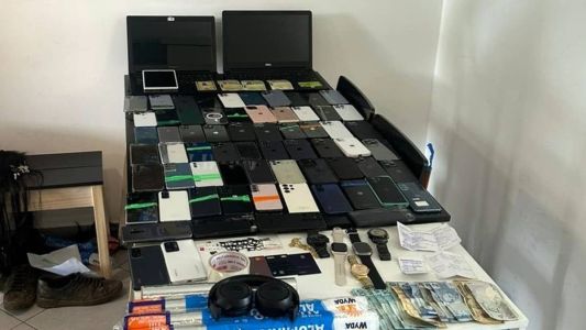 Os 66 aparelhos foram encontrados em um hotel, na República, centro de SP.