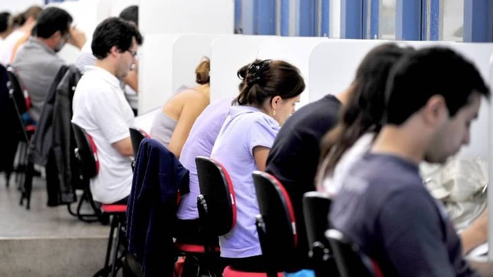 PMMG realiza processo seletivo para preencher 840 vagas temporárias, por meio de análise de currículo; veja como