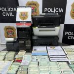 Suspeitos de falsificar RG, CPF, habilitação e até certidão de nascimento são presos em SP