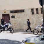 Criminoso atira contra guardas civis durante ação no Morro do Papagaio