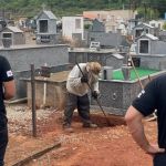 Líder de seita e coveiro são presos suspeitos de furtar ossos de túmulos em Minas