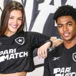 Botafogo estreará segundo uniforme contra o Corinthians; veja fotos
