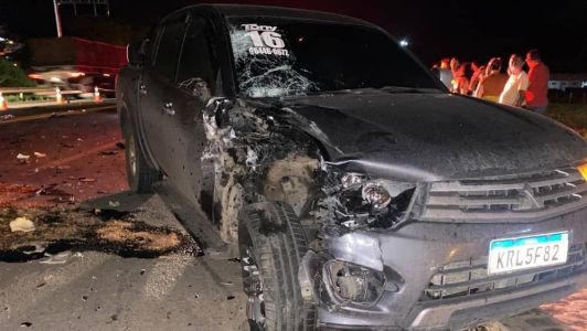 Os ocupantes da caminhonete não se feriram