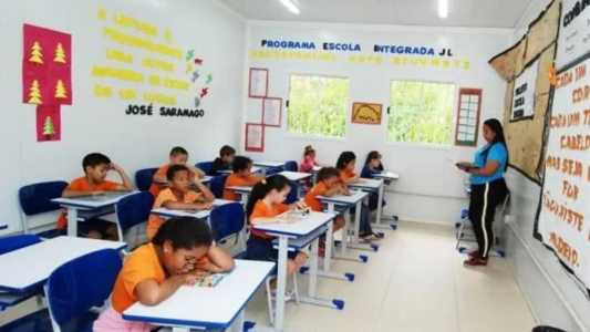 Os professores querem evitar a mudança na lei orgânica do município