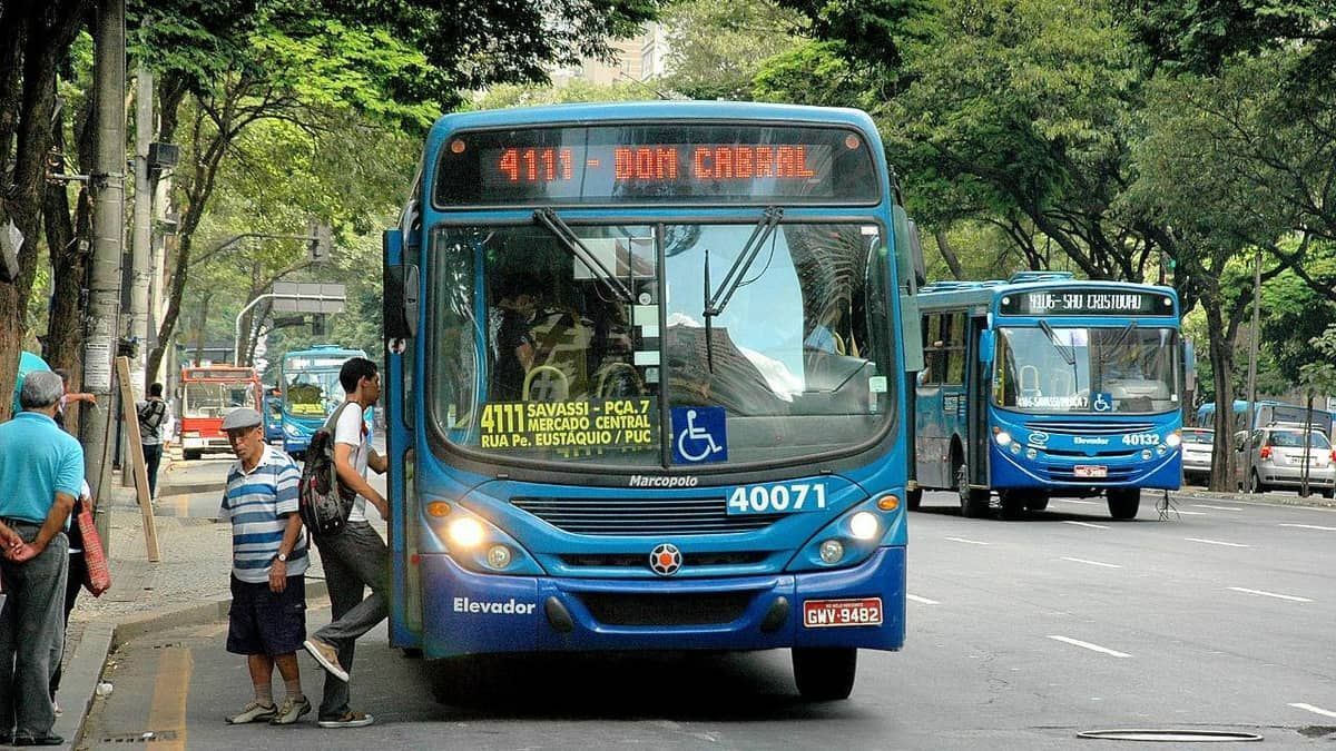Greve: motoristas de ônibus confirmam paralisação a partir de segunda-feira em BH