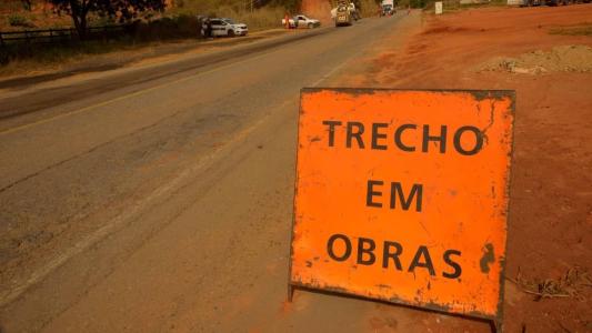 Os serviços na MGC-418 são divididos em dois lotes que, juntos, somam 178 quilômetros