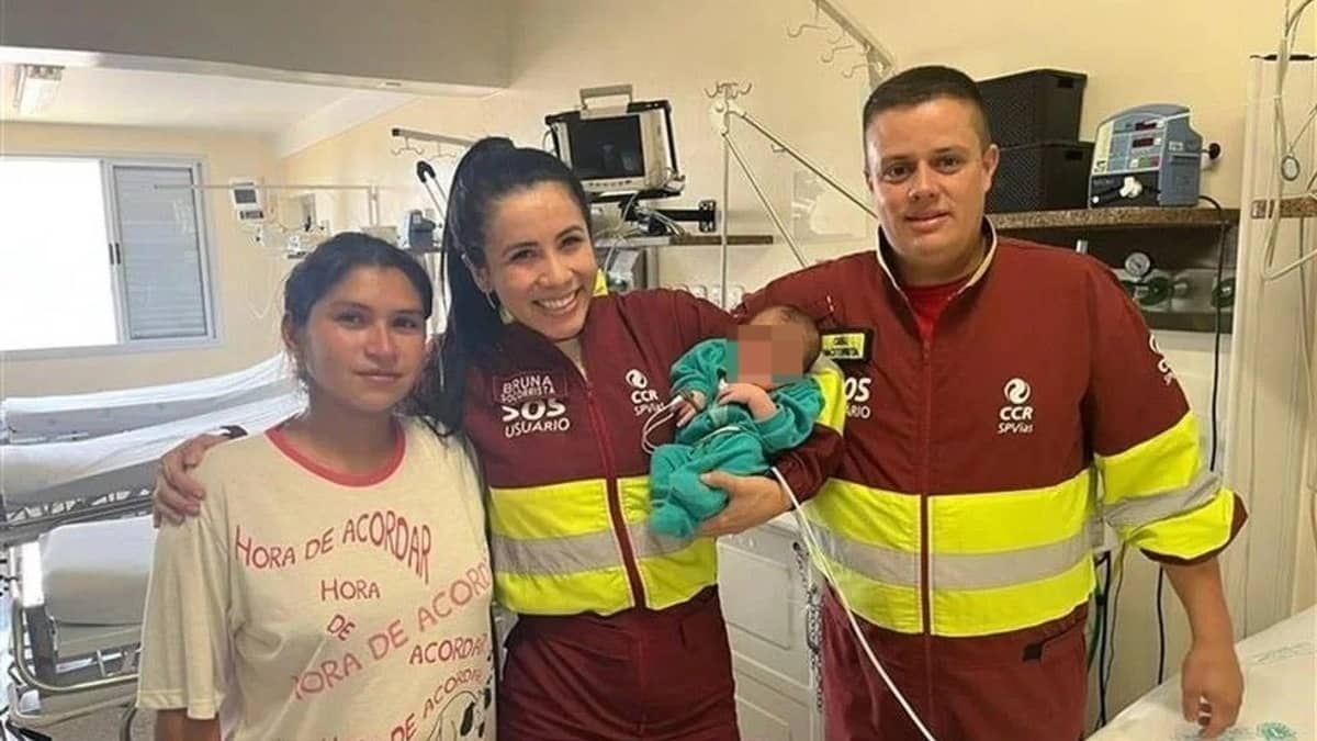 Socorristas salvam bebê de 15 dias engasgado com leite