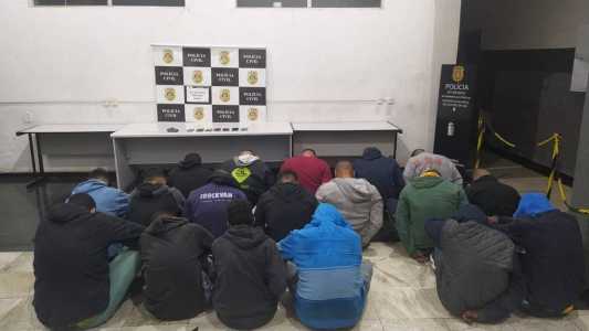 Os suspeitos foram presos em flagrante
