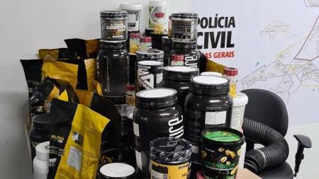 Os suspeitos foram presos em flagrante e os produtos foram devolvidos às vítimas