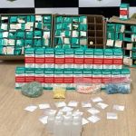 Policiais apreendem carga de drogas em casa utilizada para prostituição, em BH