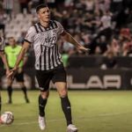 Adversário do Atlético na Libertadores, Libertad vence clássico no Paraguaio 