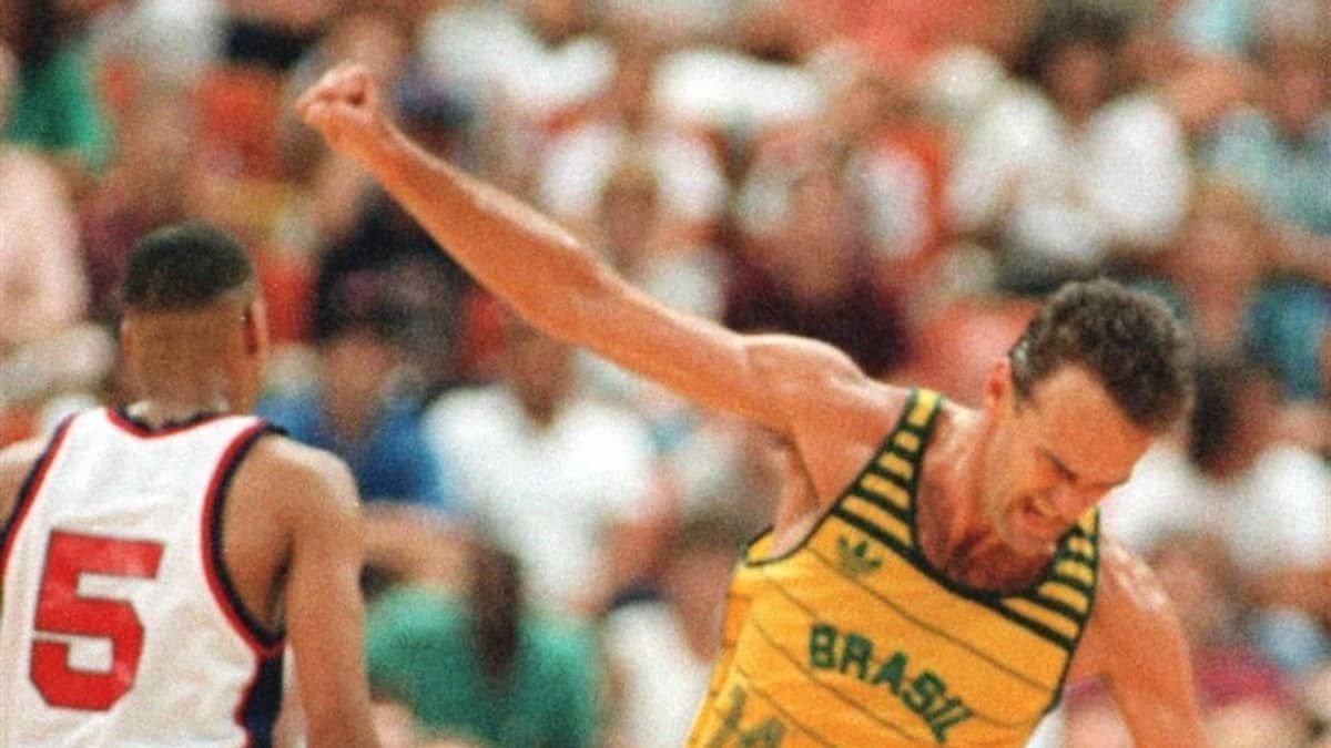 Basquete: Oscar Schmidt é colocado à frente de Jordan e LeBron em ranking