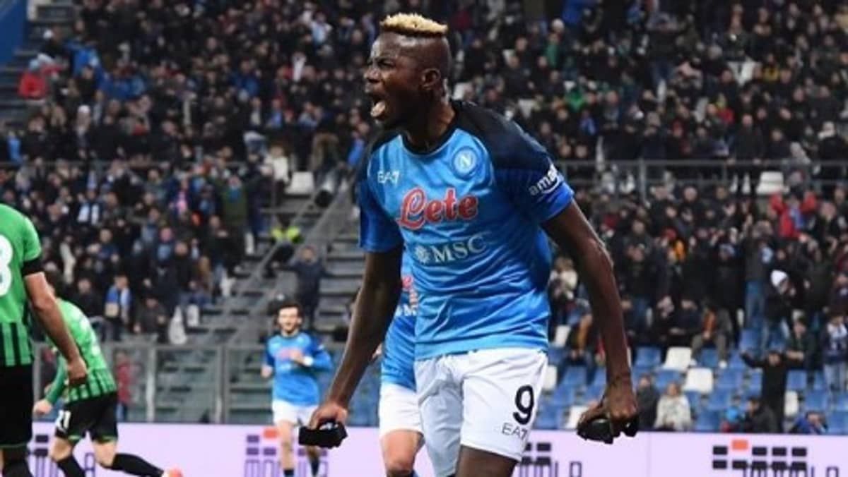 Líder isolado no italiano, Napoli vence Sassuolo no jogo 1000 do técnico Spalletti