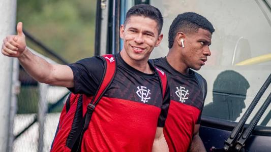 Osvaldo está confirmado na equipe do Vitória diante da Chapecoense
