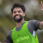 Otávio exalta sequência com Felipão e melhora defensiva do Atlético