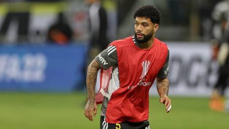 Otávio foi escolhido para entrada de Pedrinho; Galo vai com três volantes na Colômbia