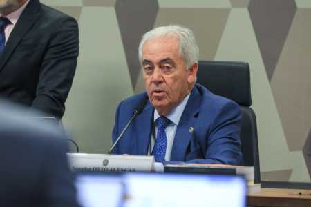 O presidente da Comissão de Constituição e Justiça do Senado, Otto Alencar (PSD-BA)