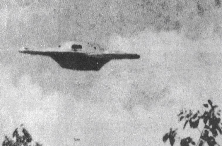 'Tô arrepiado': áudios mostram momento que pilotos afirmam ter visto OVNIs no Brasil; ouça