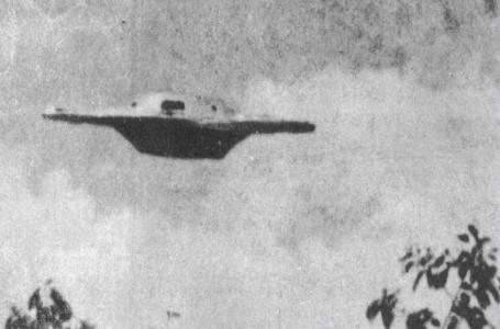 O que um piloto de avião deve fazer ao se deparar com um OVNI no espaço aéreo brasileiro? Entenda | CNN Brasil