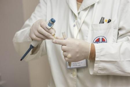 Plano de saúde é condenado por negar reembolso de congelamento de óvulos para prevenção da infertilidade