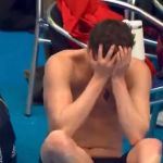 Nadador reage após perder título nos Estados Unidos por comemoração irregular