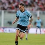 Vasco se acerta com Vegetti e corre contra o tempo para inscrever reforço