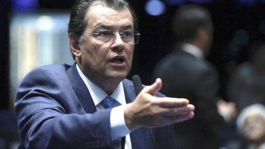 Pacheco confirma Eduardo Braga como relator da reforma tributária.