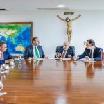 Lula demonstra interesse nas estatais de MG e Pacheco se reúne com Zema para discutir dívida do estado