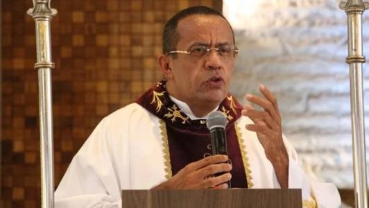 Padre Egídio teria desviado mais de R$ 100 mil em apenas um mês