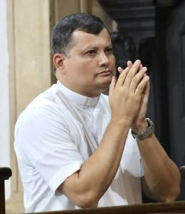O padre José Adeilton da Silva é administrador paroquial da Paróquia São Luiz Gonzaga