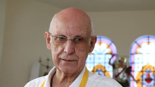 Padre Júlio Lancelotti é famoso por ações sociais em São Paulo (SP)
